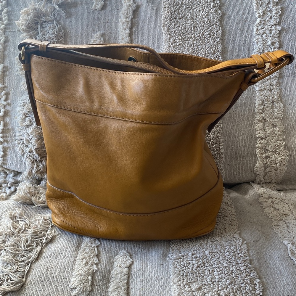Salvatore Ferragamo shoulder bag - Picture 2 of 13